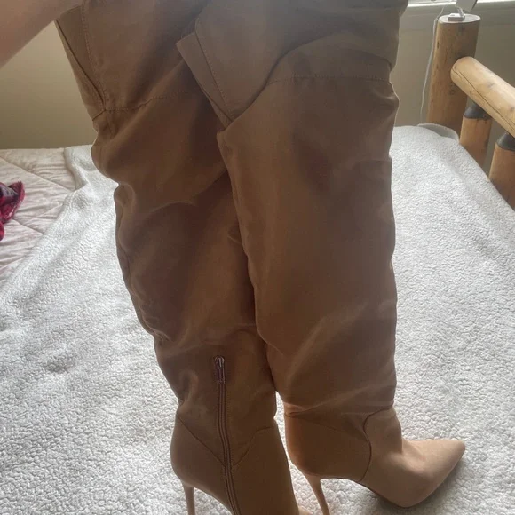 Jessica Simpson Tan Over-the-Knee Boots with Stiletto Heel - Picture 4 of 4